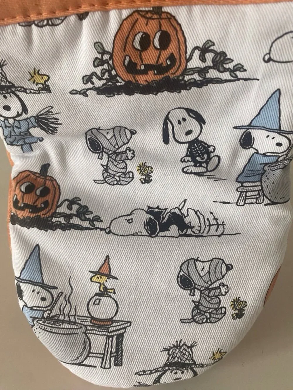 Peanuts pack snoopy